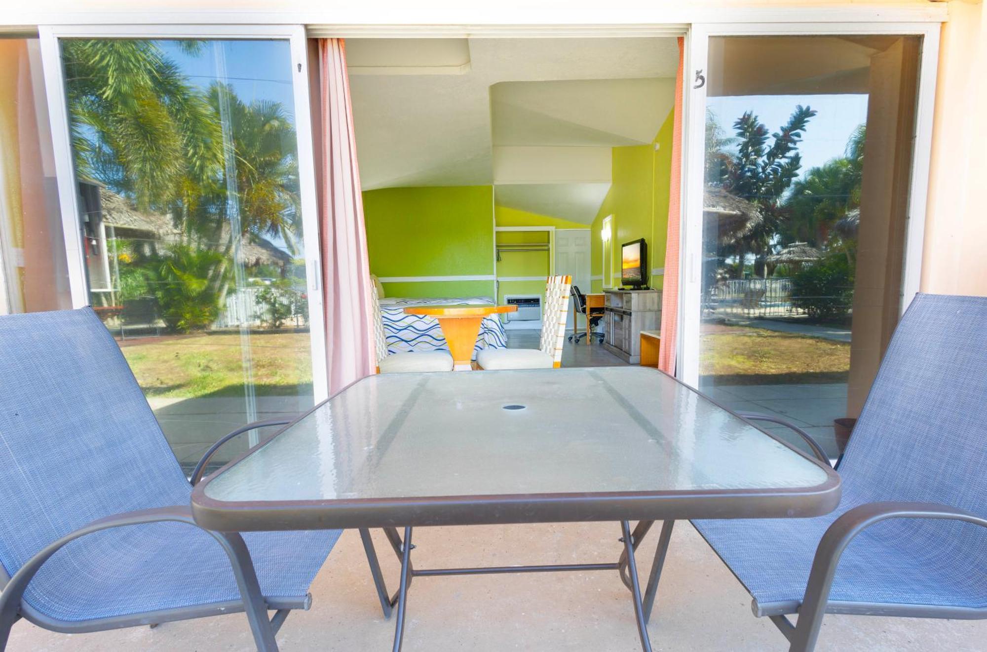נורת' פורט Warm Mineral Springs Motel מראה חיצוני תמונה